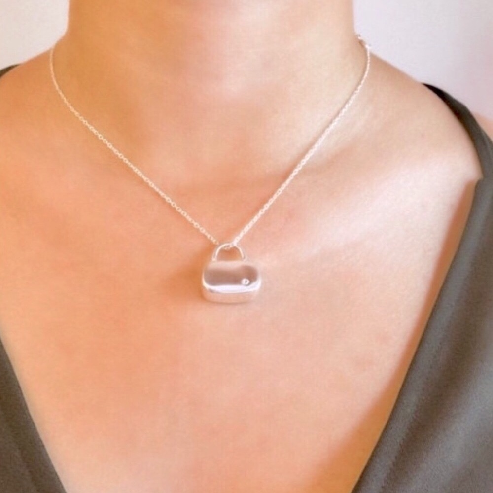 ✨925 Sterling Silver Purse Pendant Necklace ✨